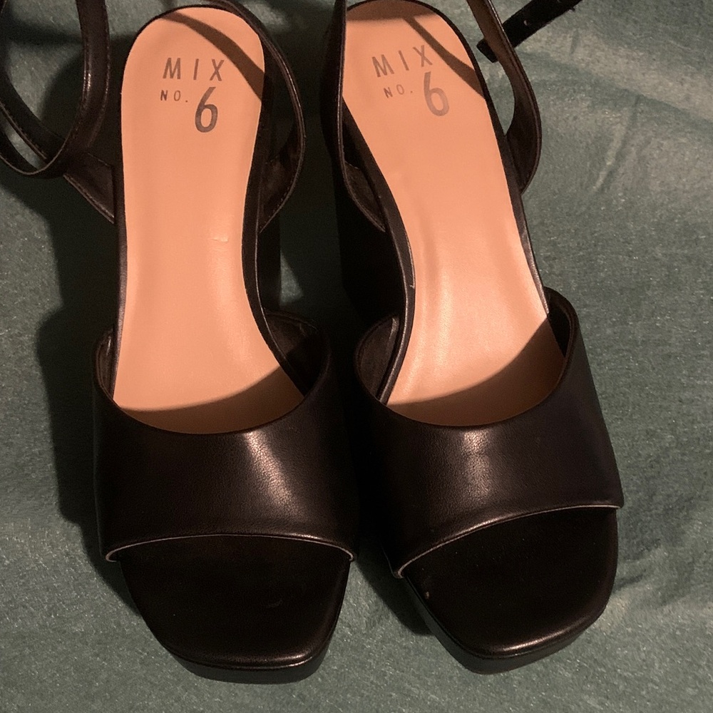 Mix No. 6 Black Open-Toe Block Heel Ankle wrap